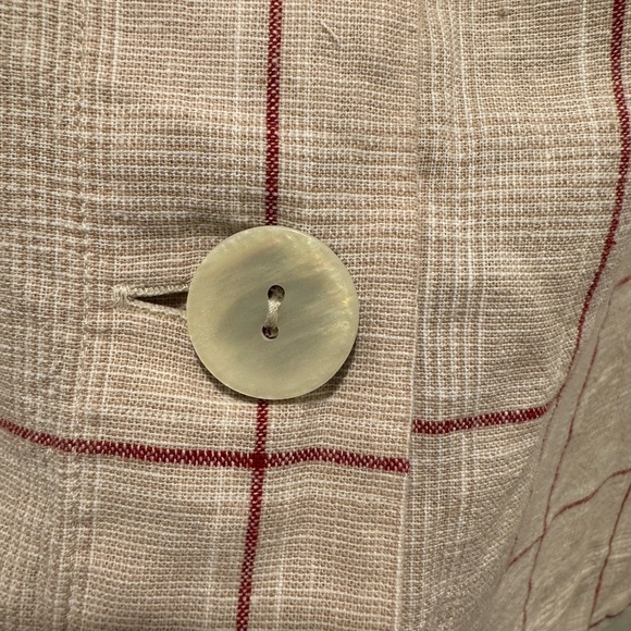 MNG mango Cream and Red Boxy Crop Top - Picture 5 of 13